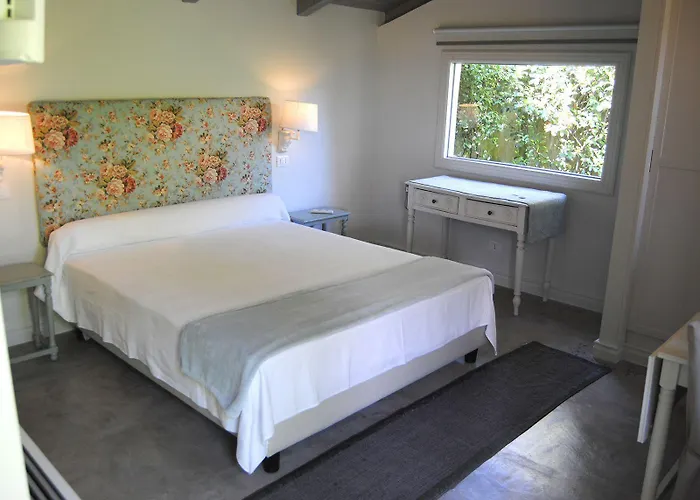 Hermes Oda ve Kahvaltı 4*